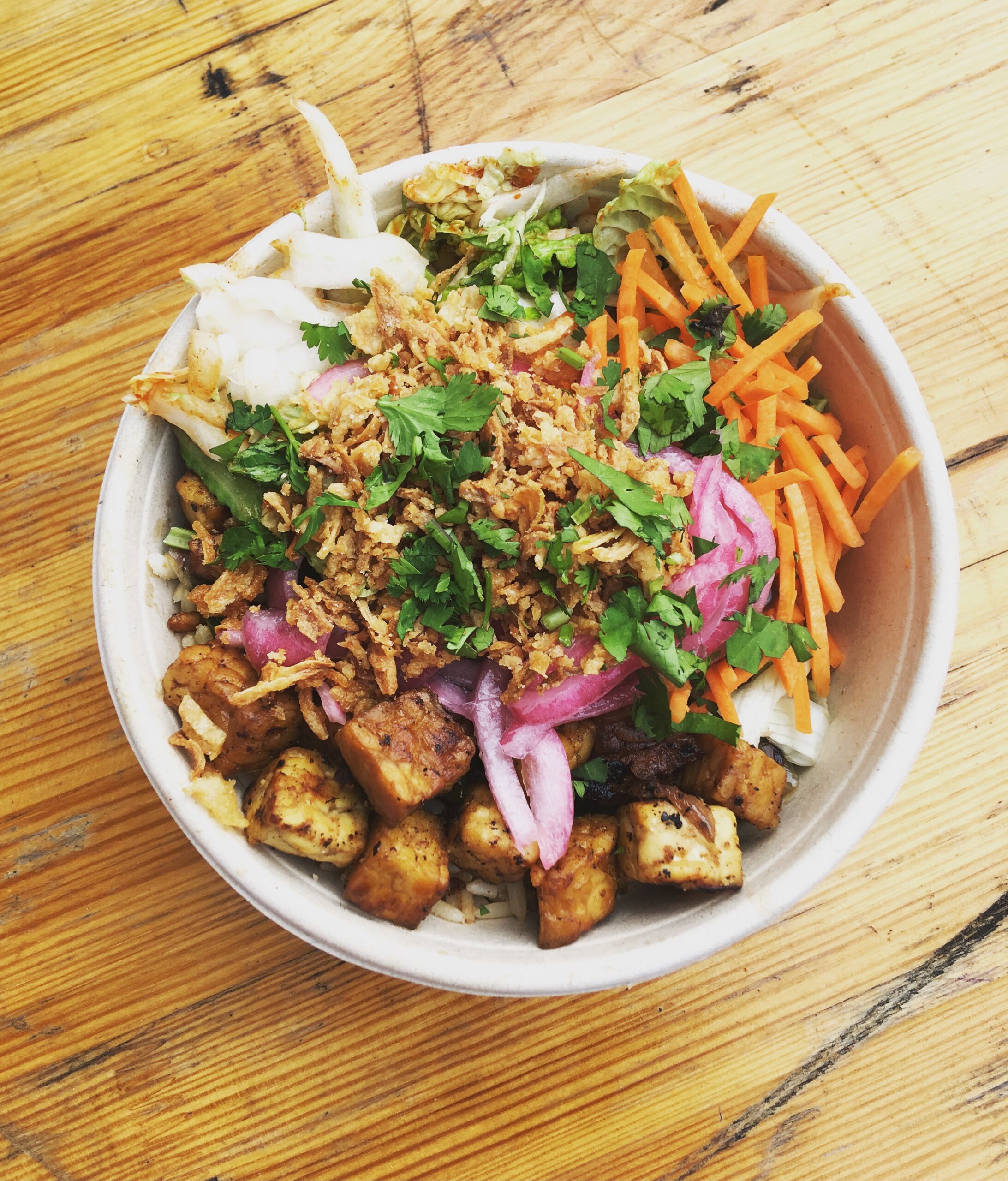 Aziatische bowl met tempeh